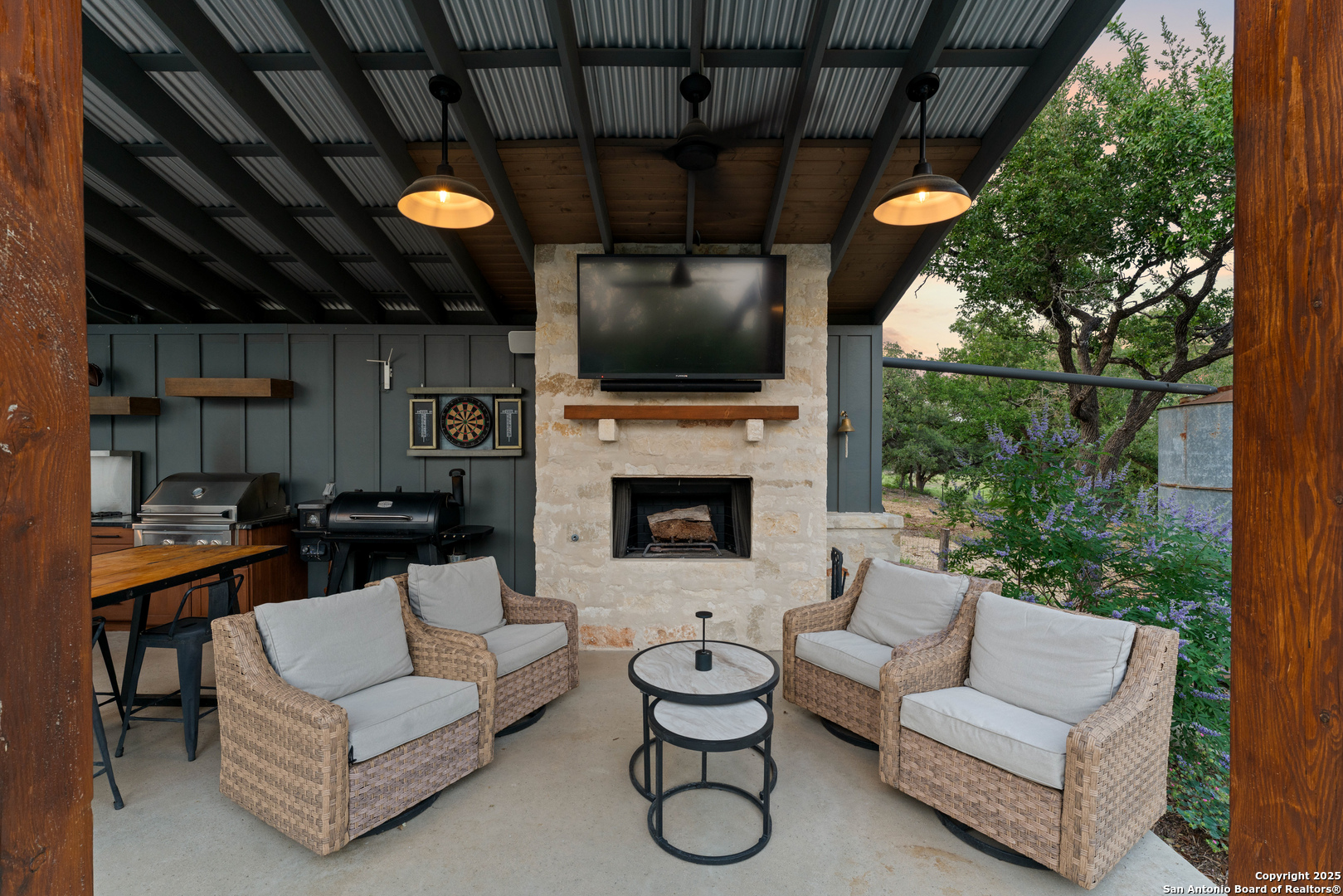 main property photo 70