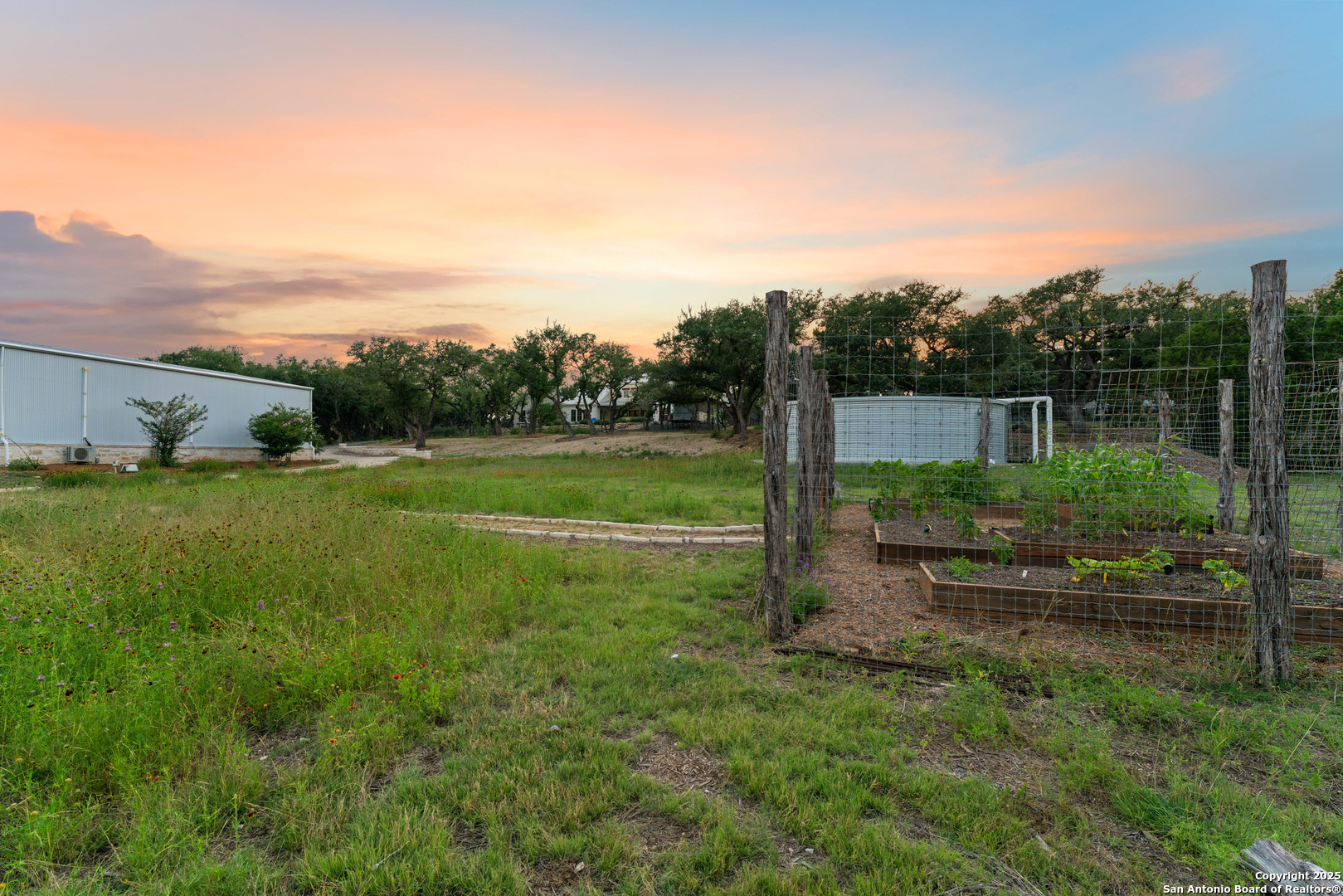 main property photo 76