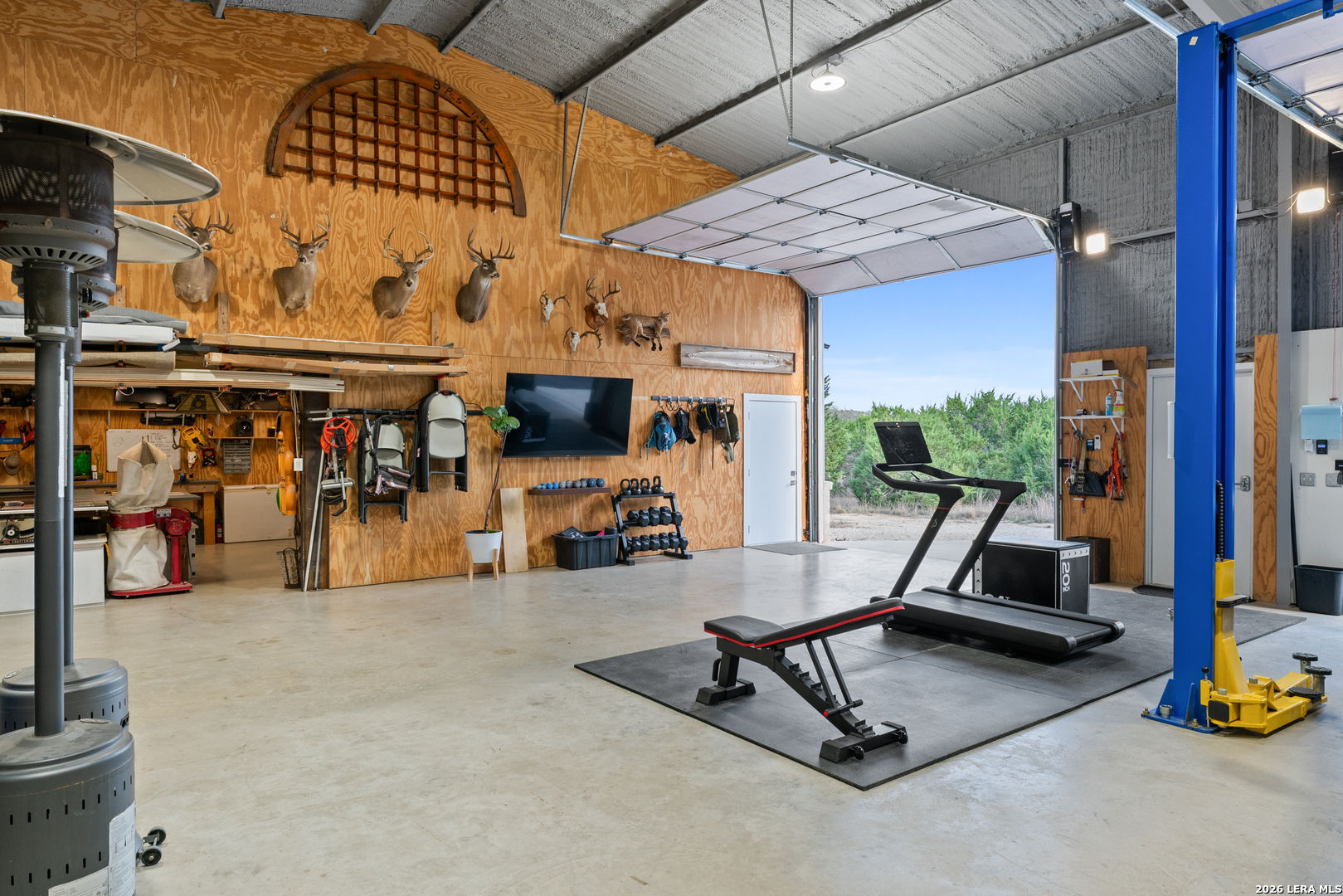 main property photo 82