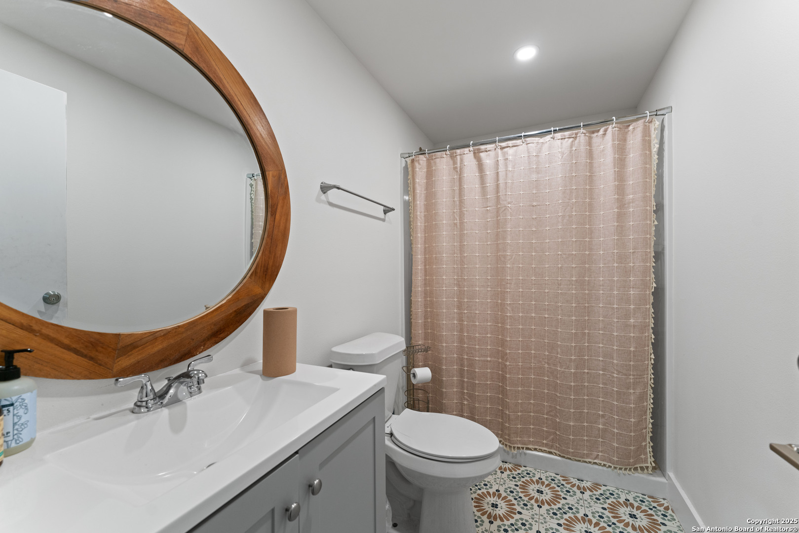 main property photo 86