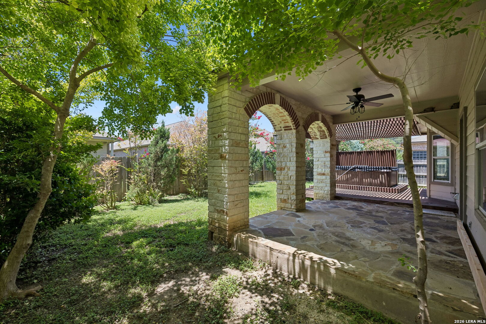 main property photo 18