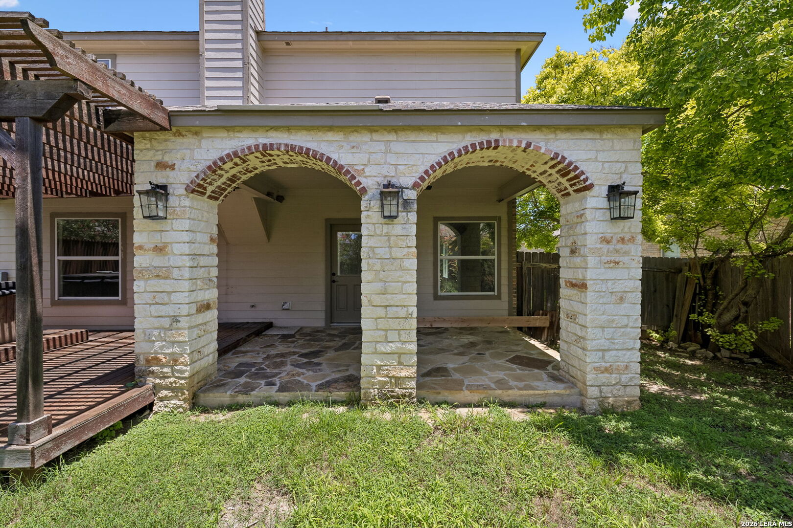 main property photo 21