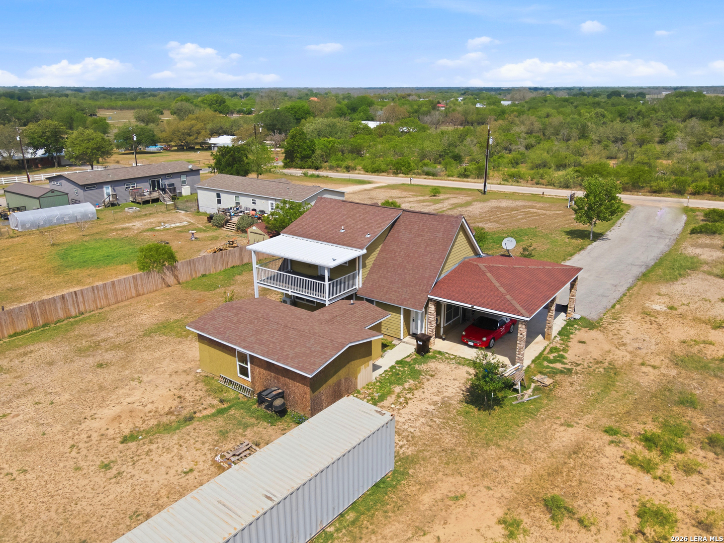 main property photo 40