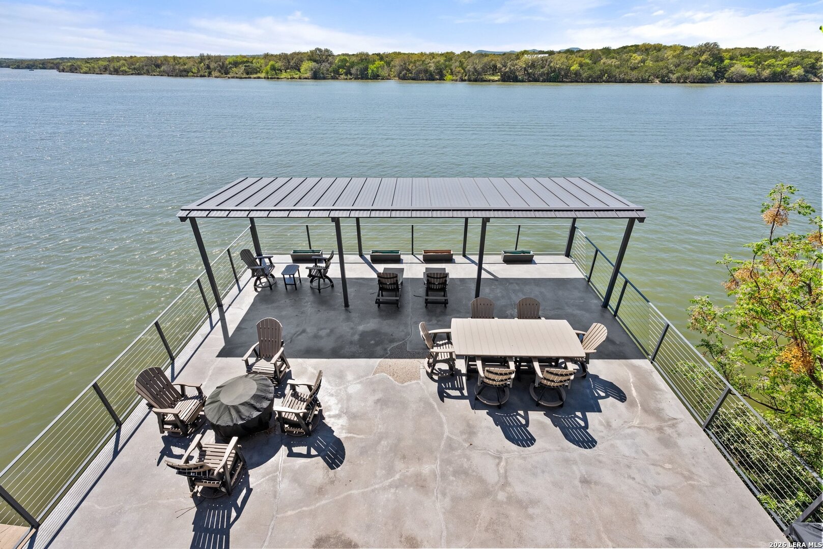 main property photo 34