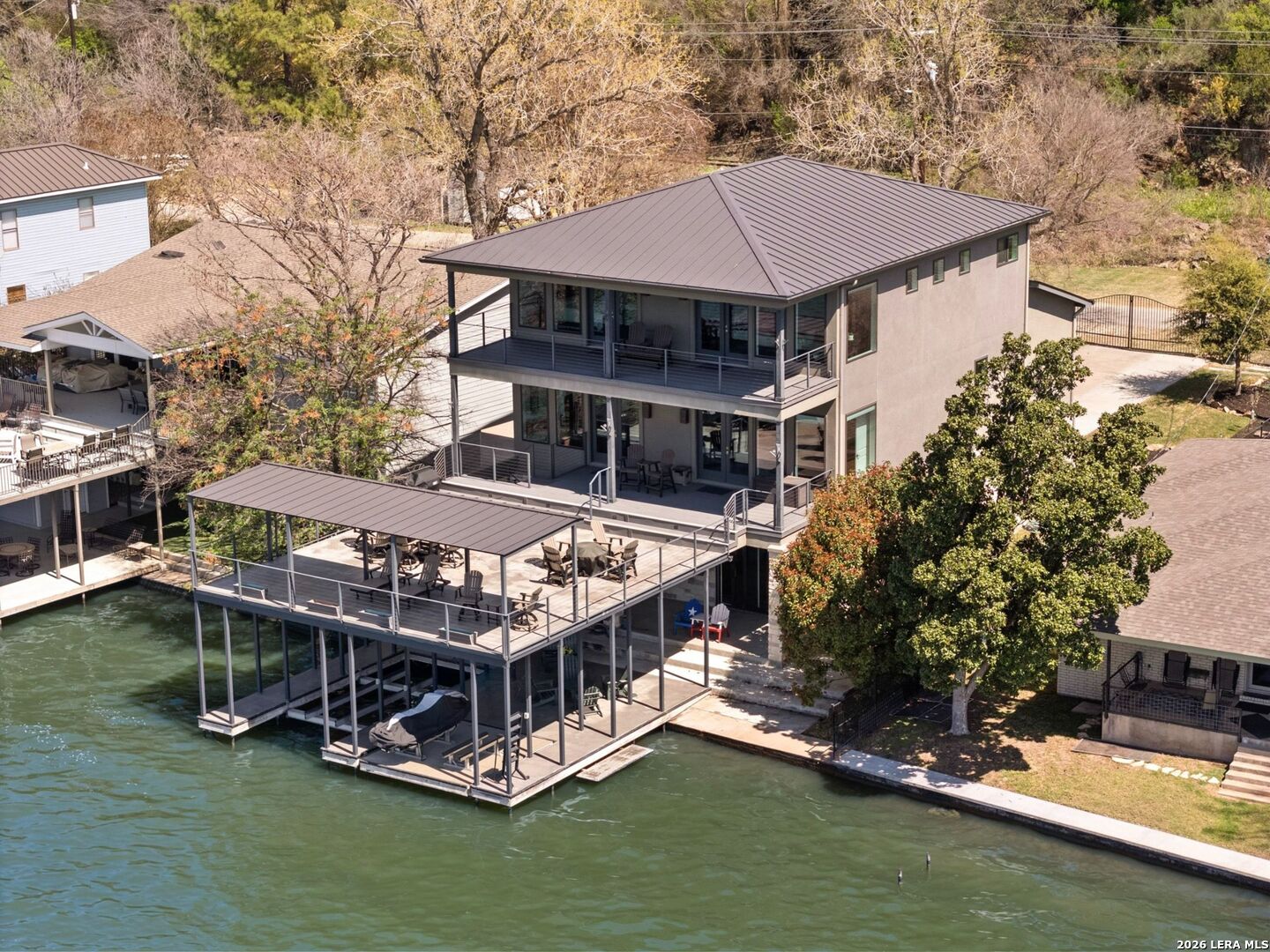 main property photo 35