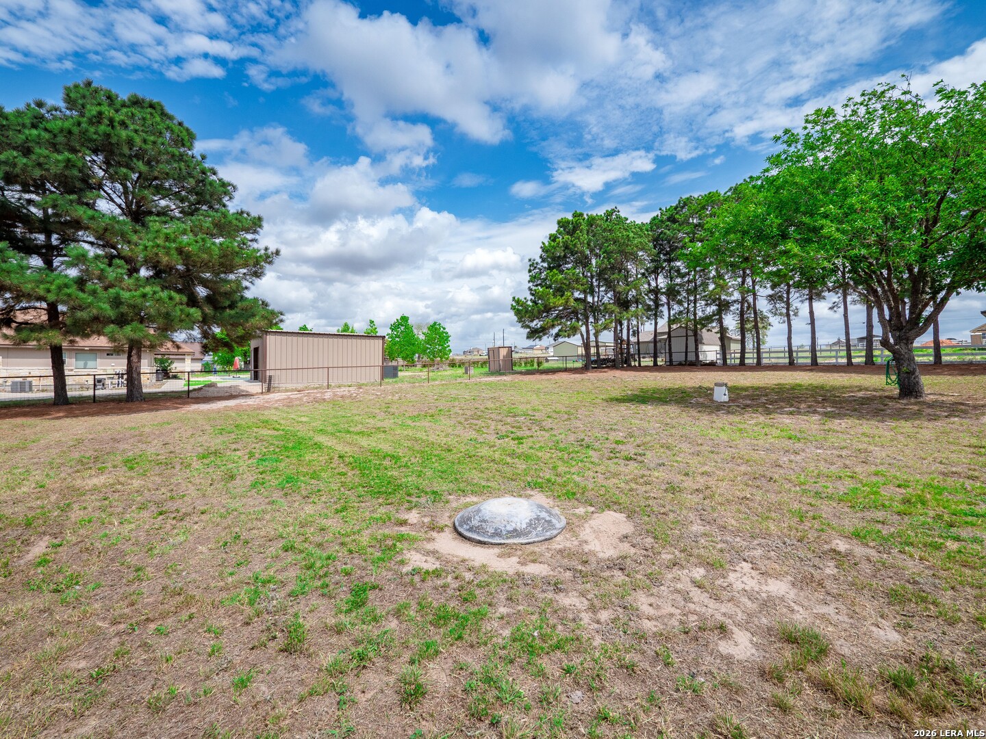 main property photo 36