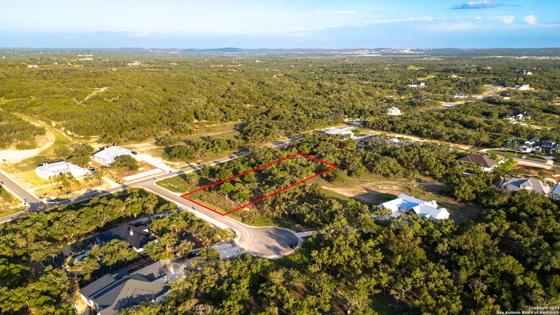 main property photo 15