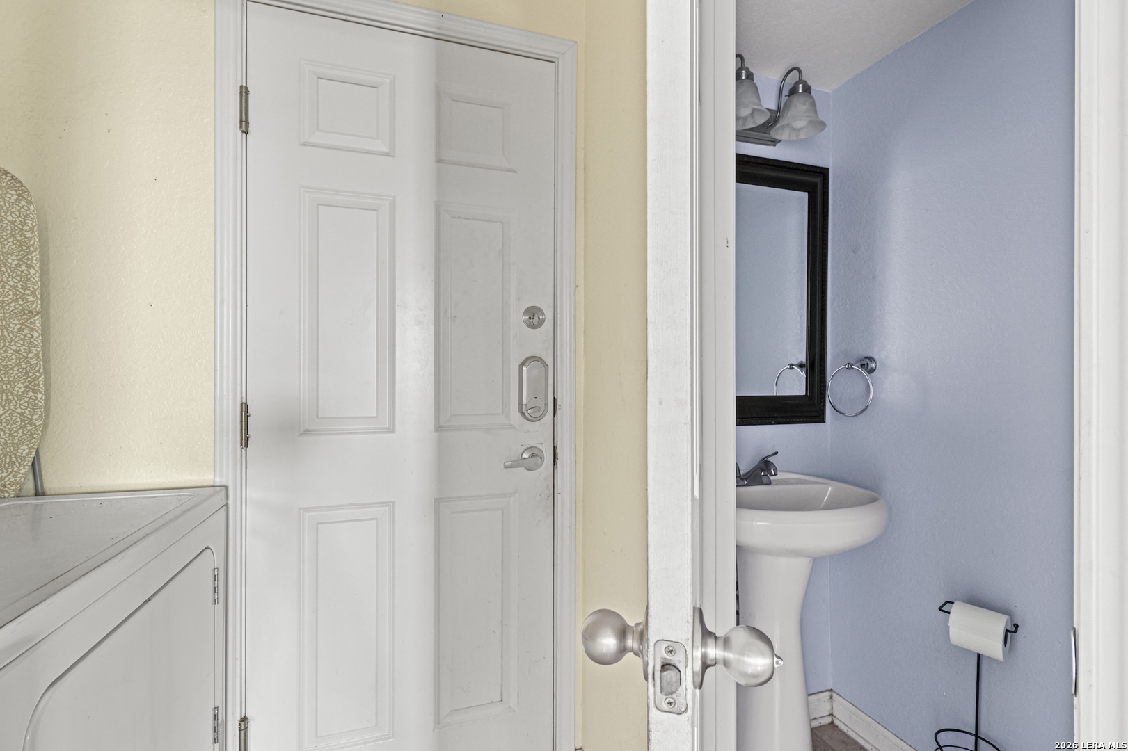 main property photo 12