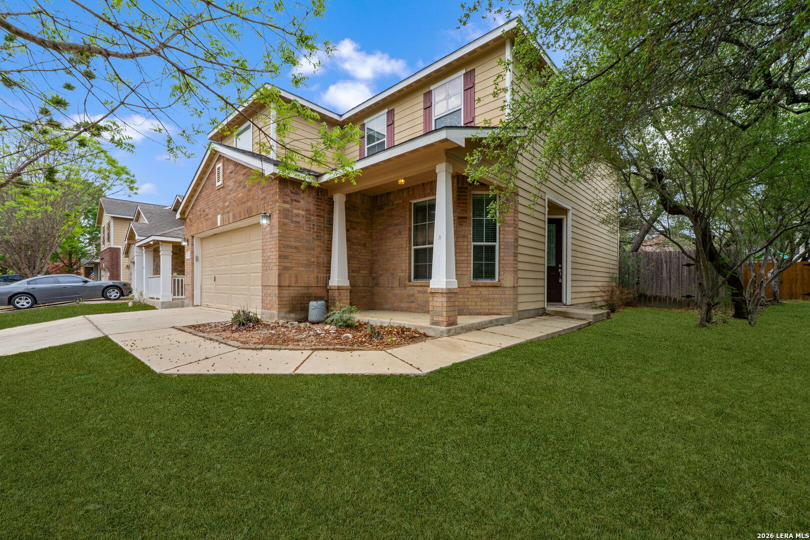 main property photo 2