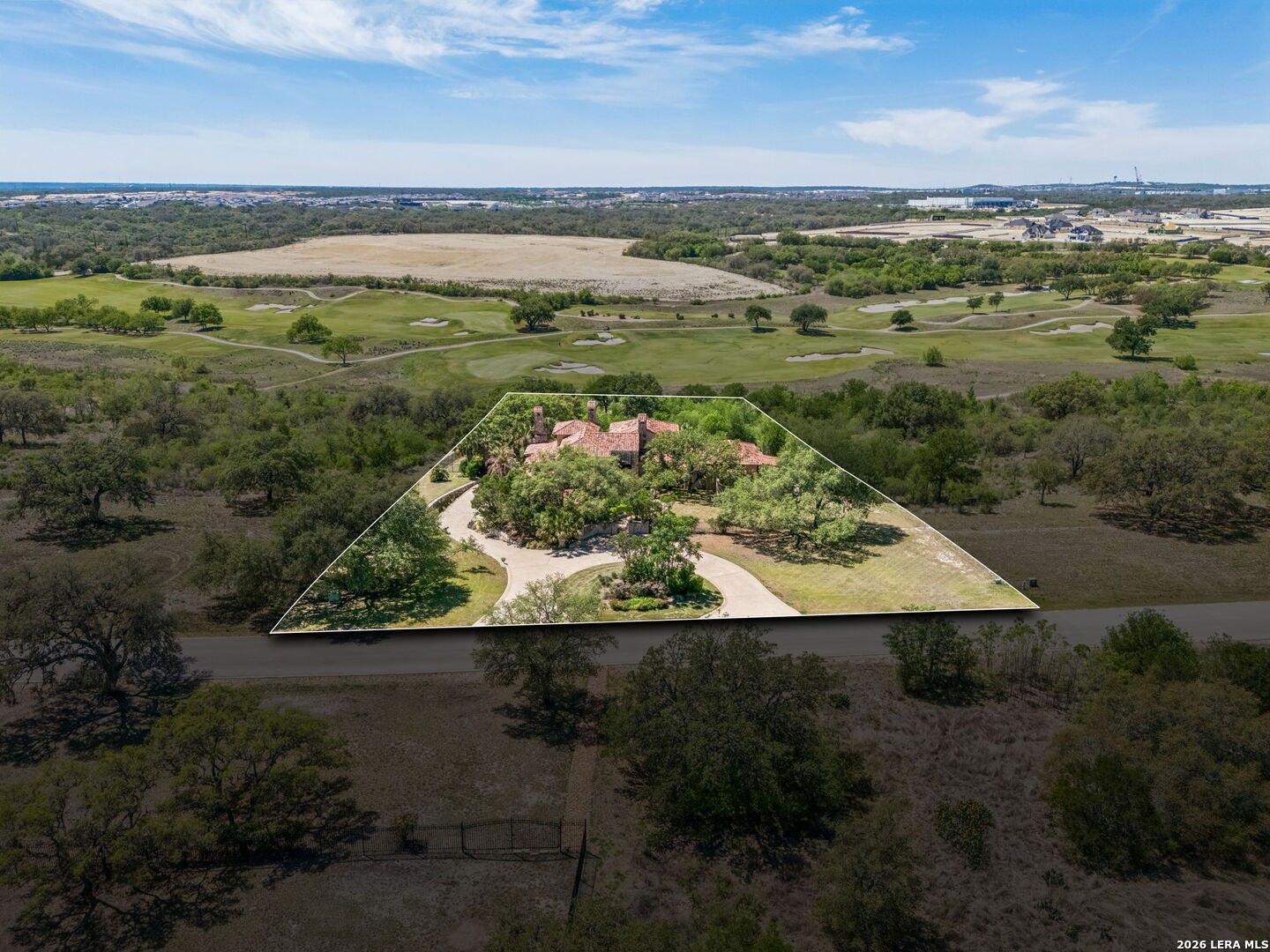 main property photo 37