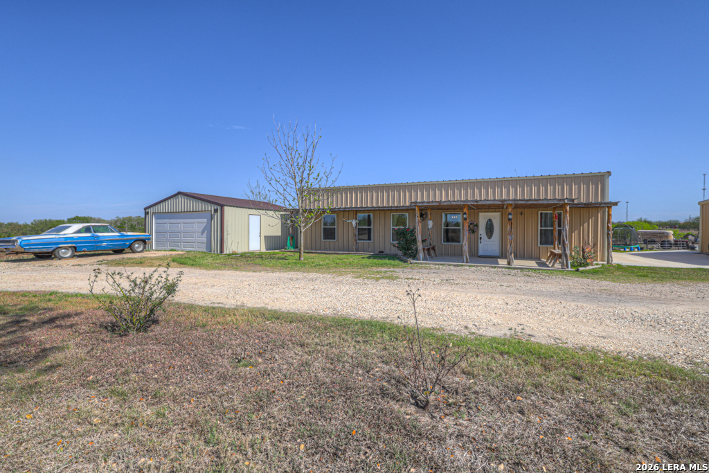 main property photo 2