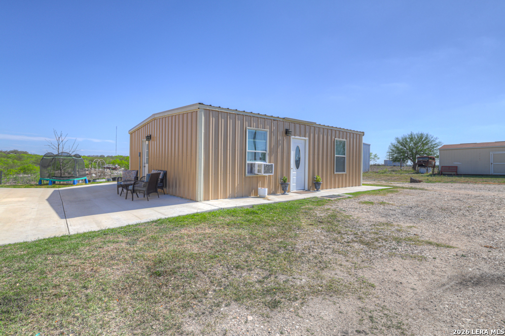 main property photo 21