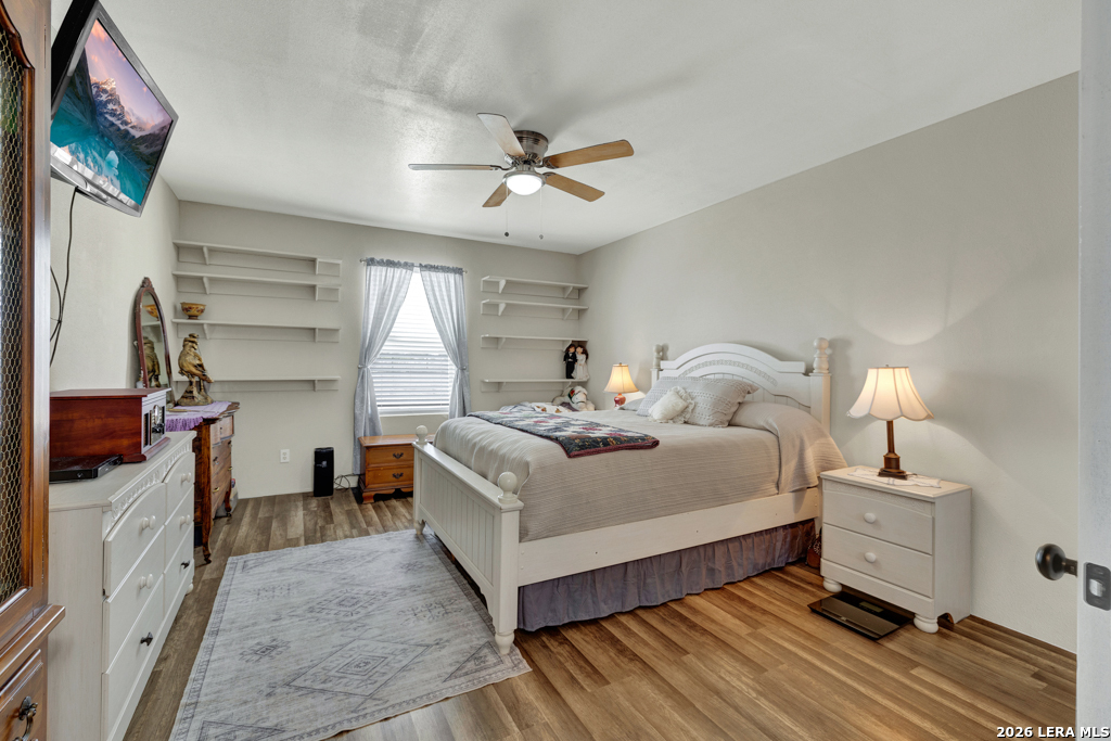 main property photo 29