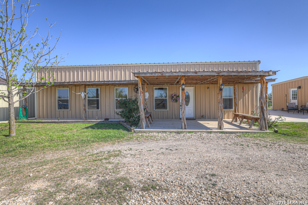 main property photo 5