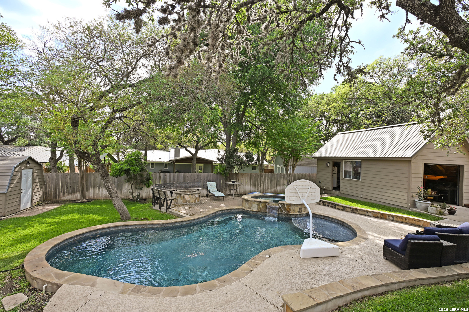 main property photo 35
