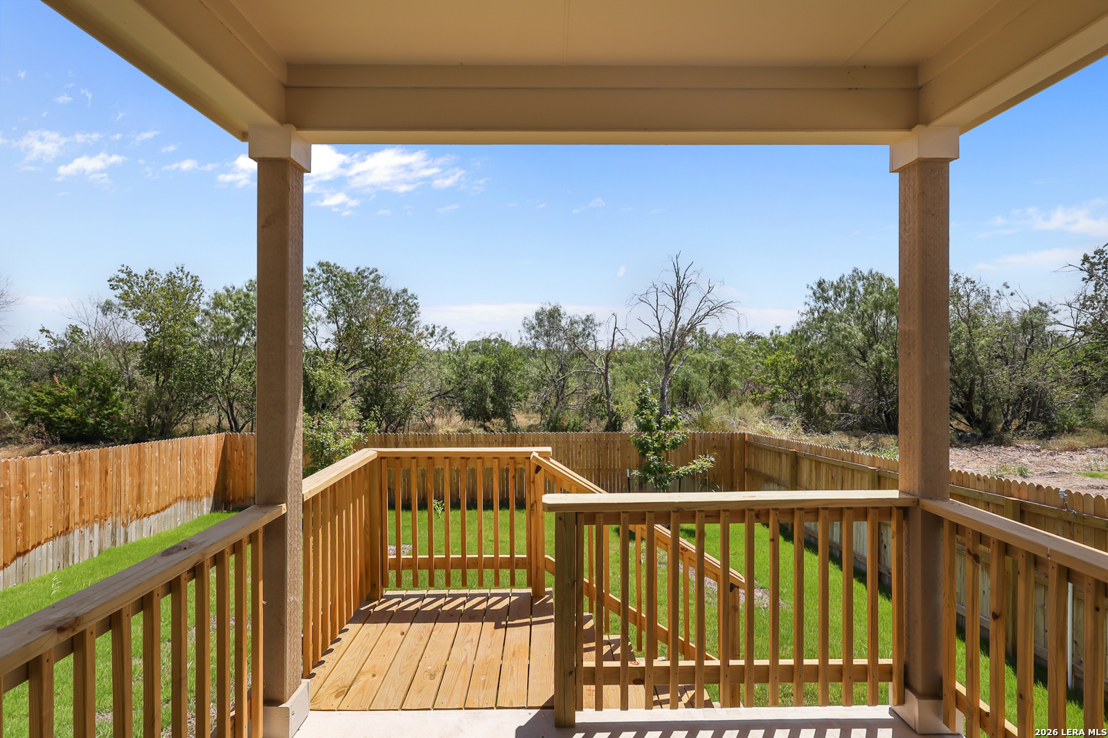 main property photo 30