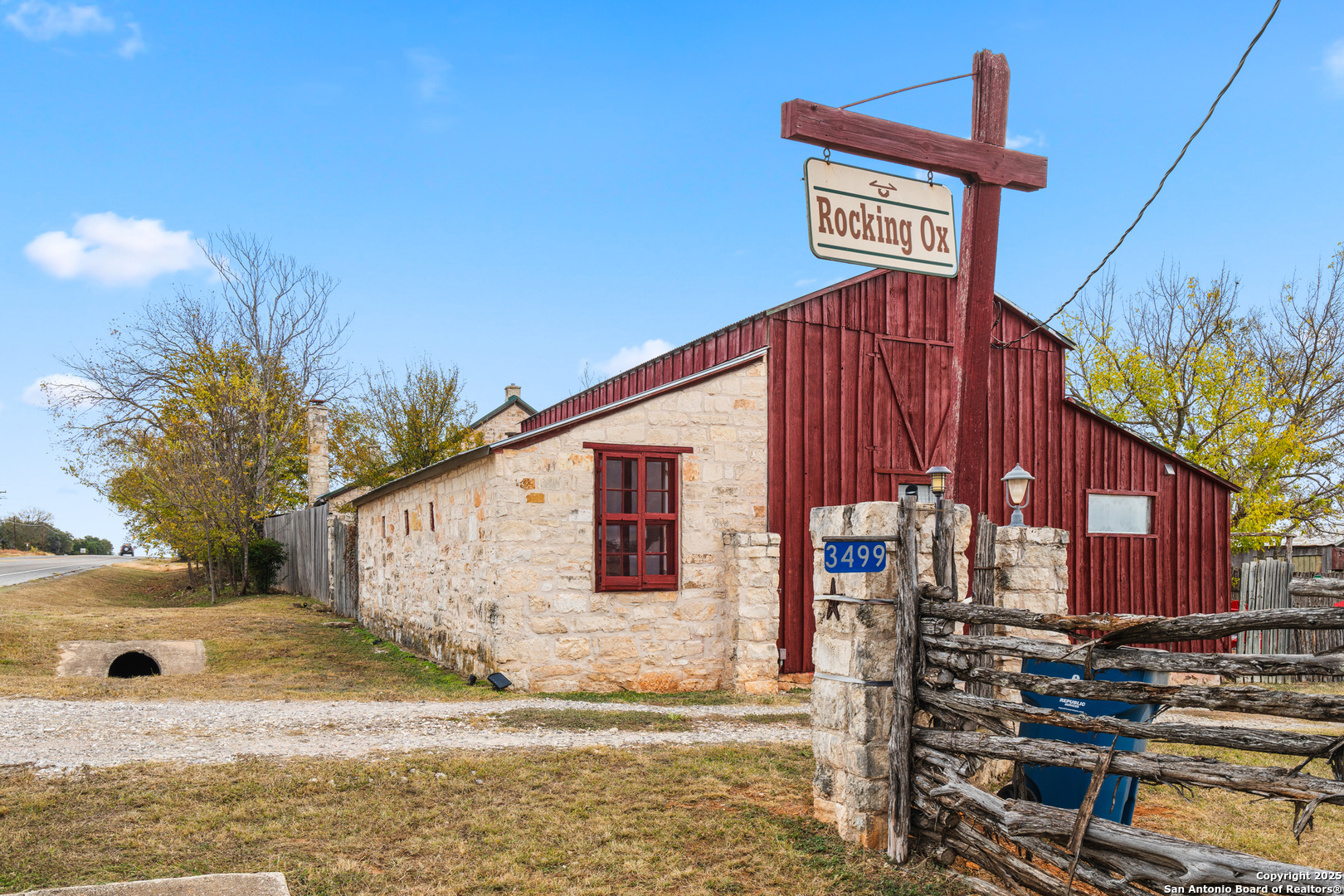 main property photo 21