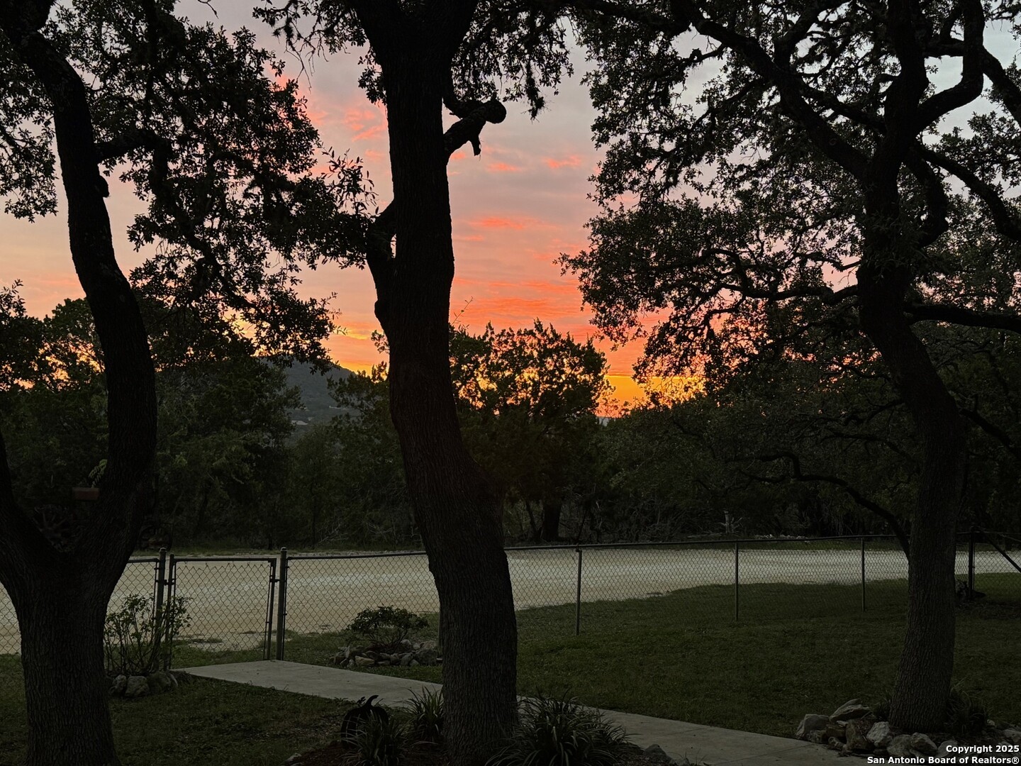 main property photo 37