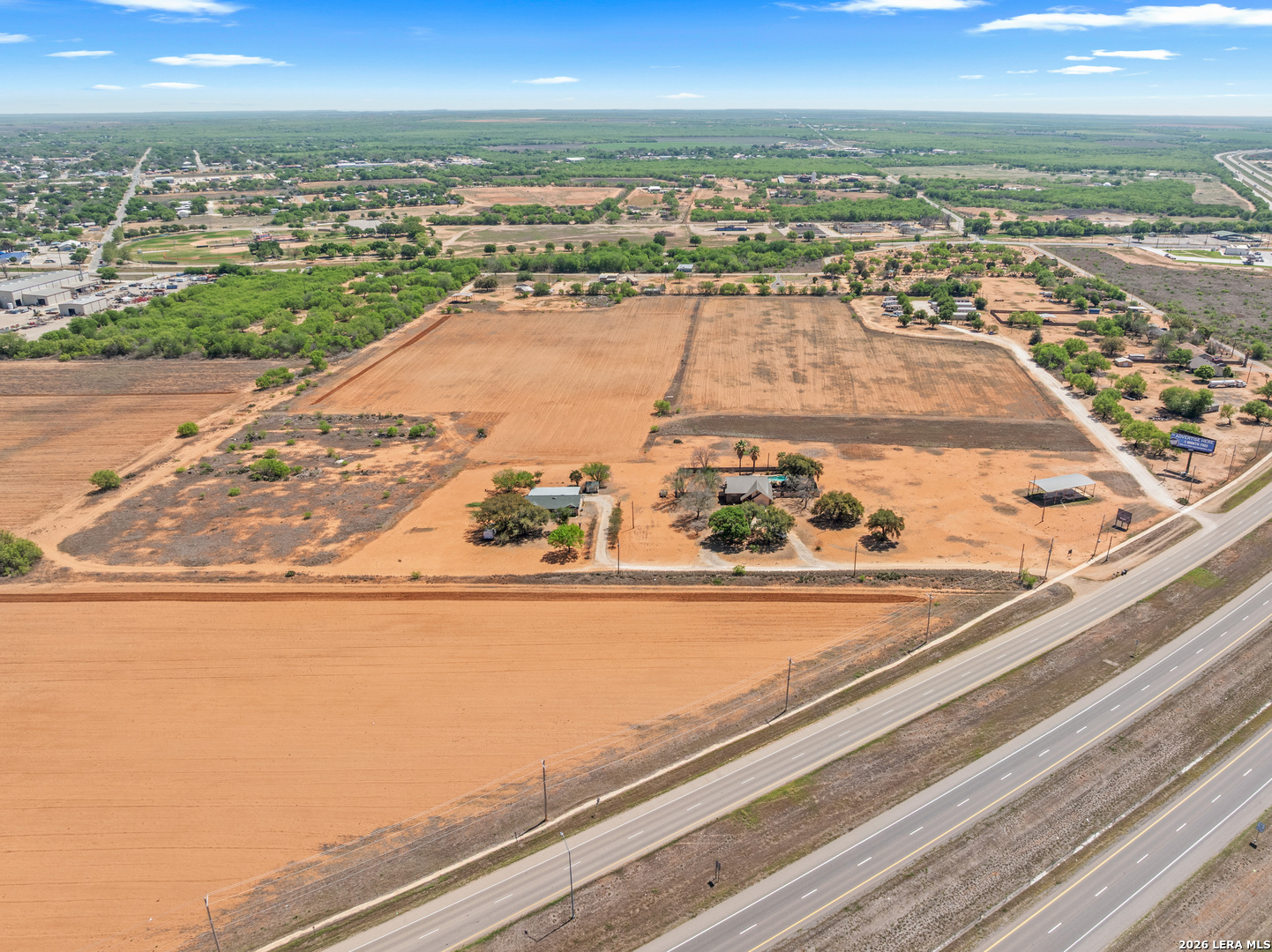 main property photo 45
