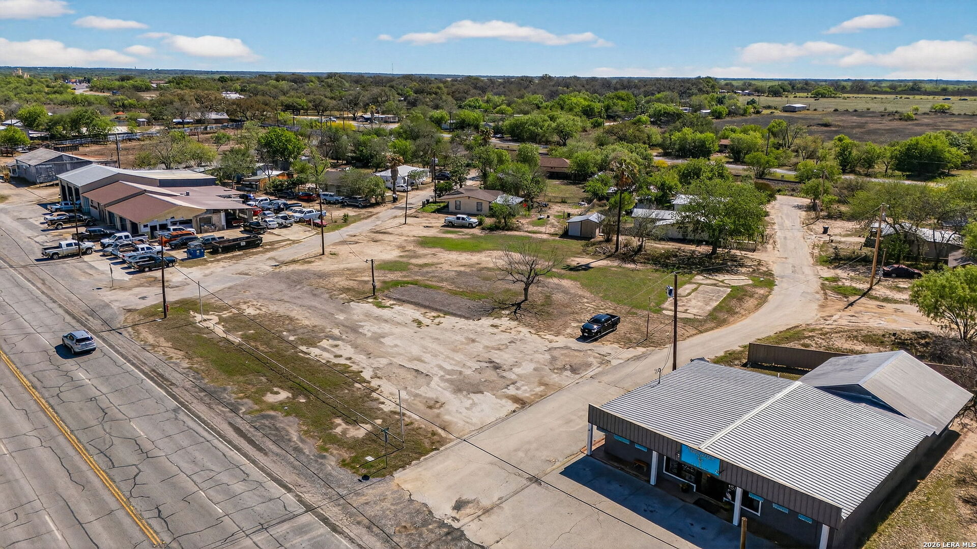 main property photo 12