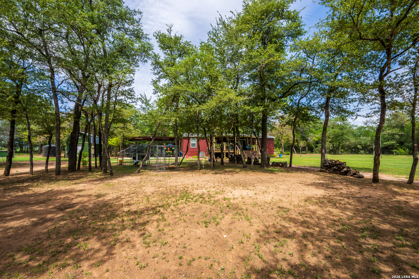 main property photo 16