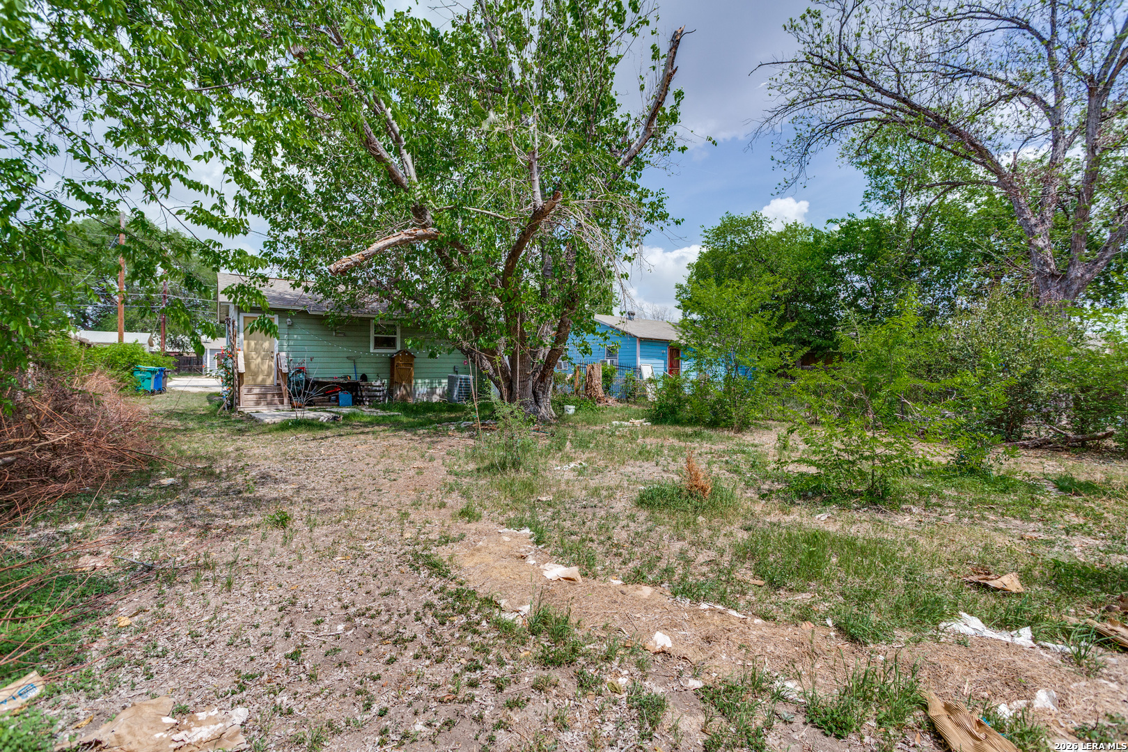 main property photo 25