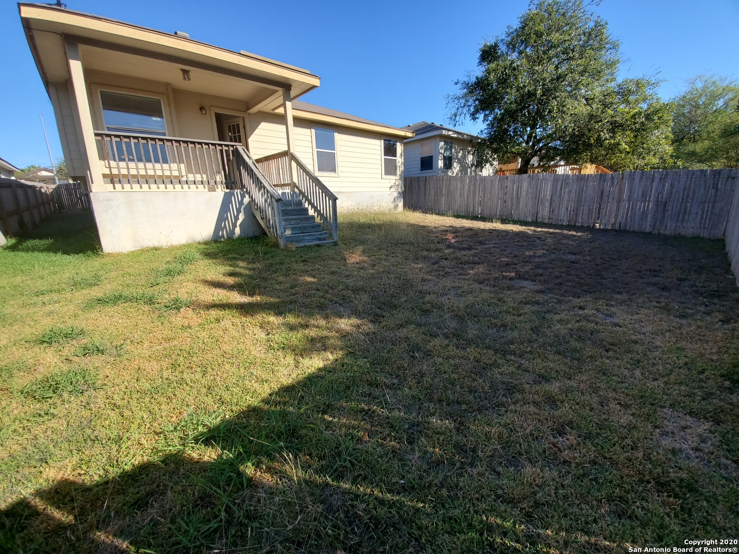 main property photo 12