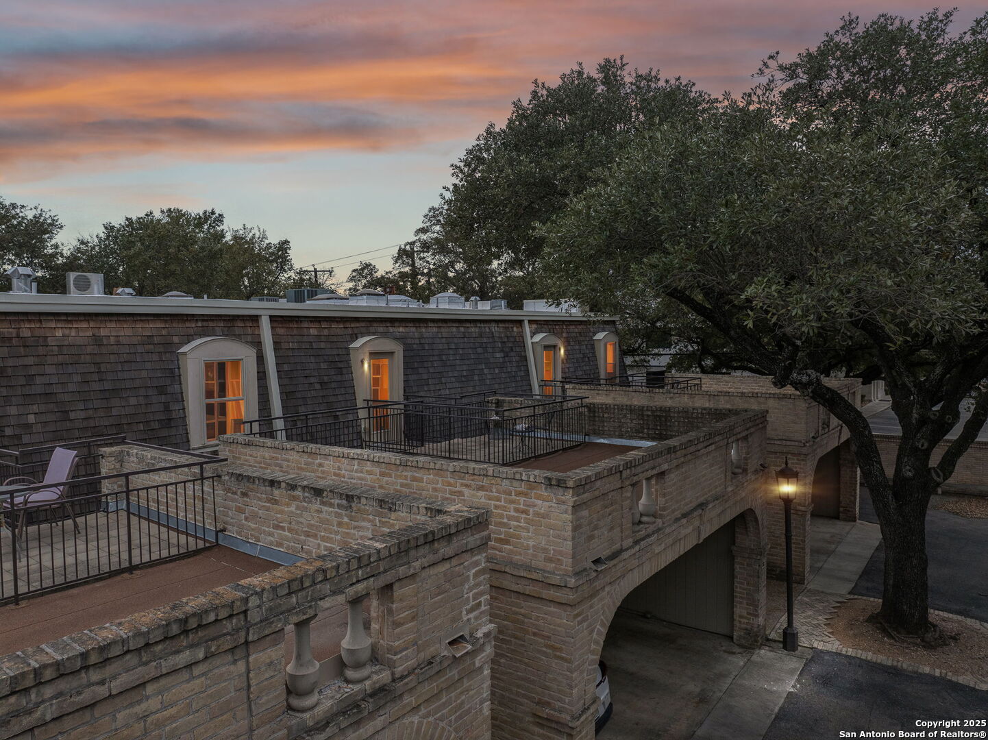 main property photo 37