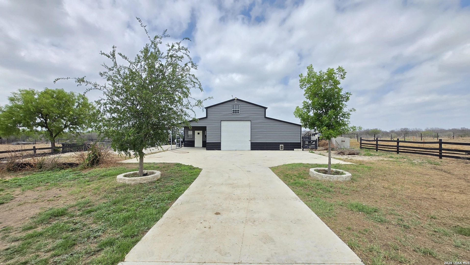 main property photo 21