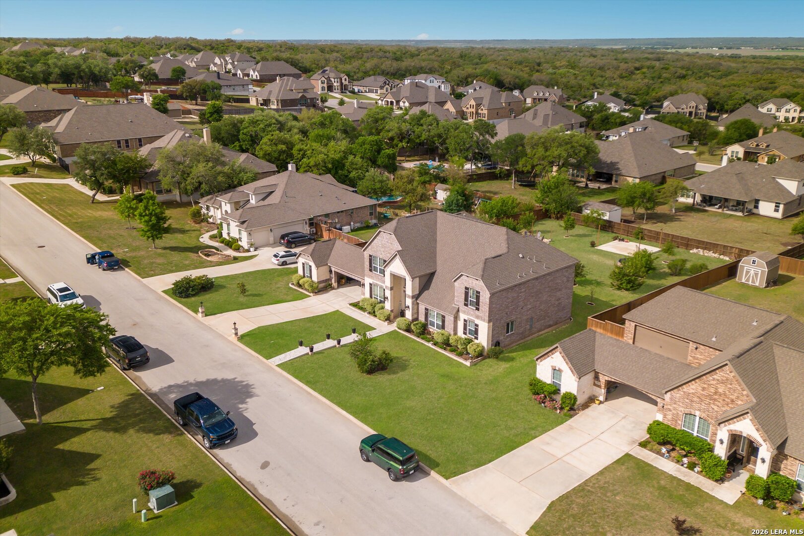 main property photo 34