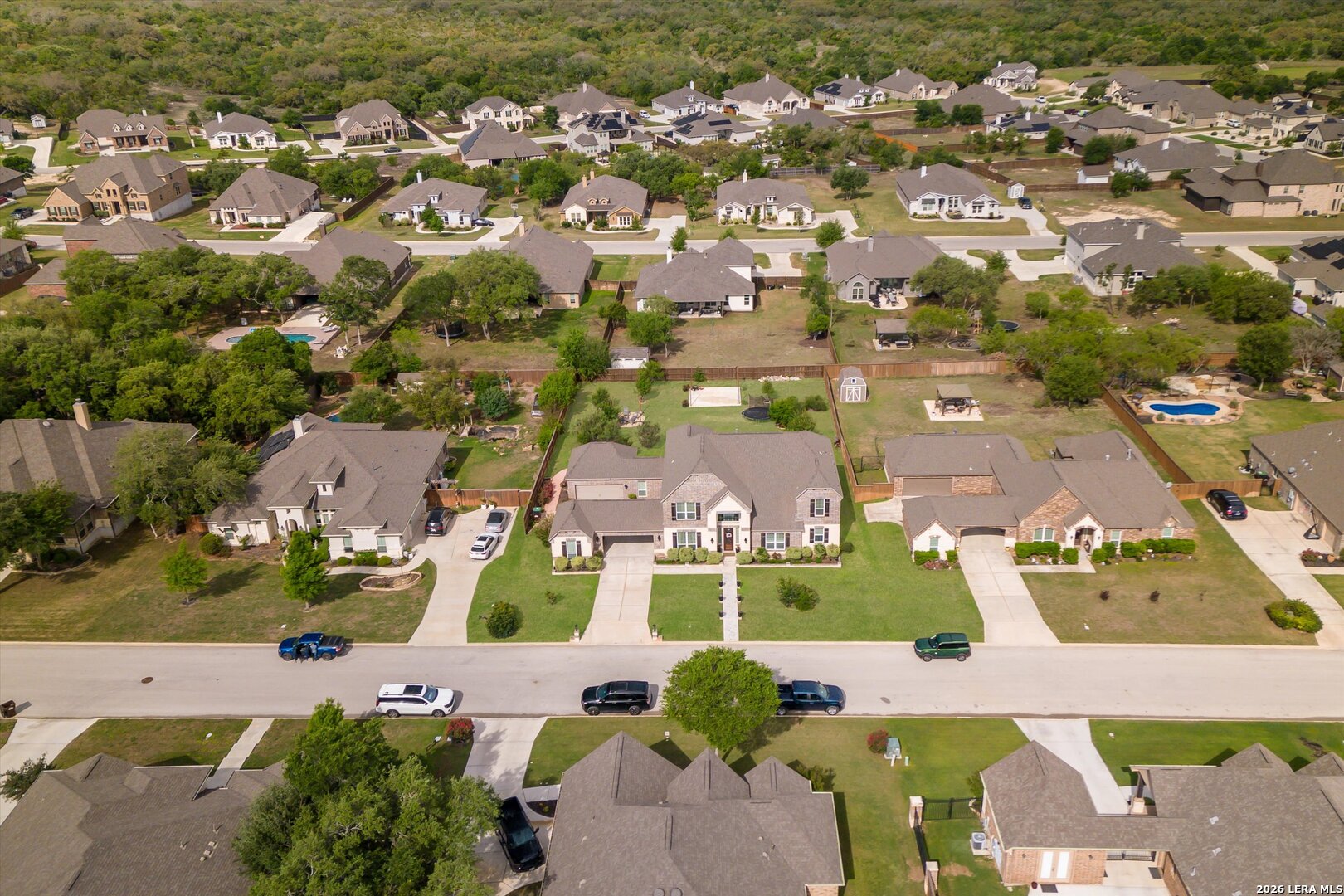 main property photo 40