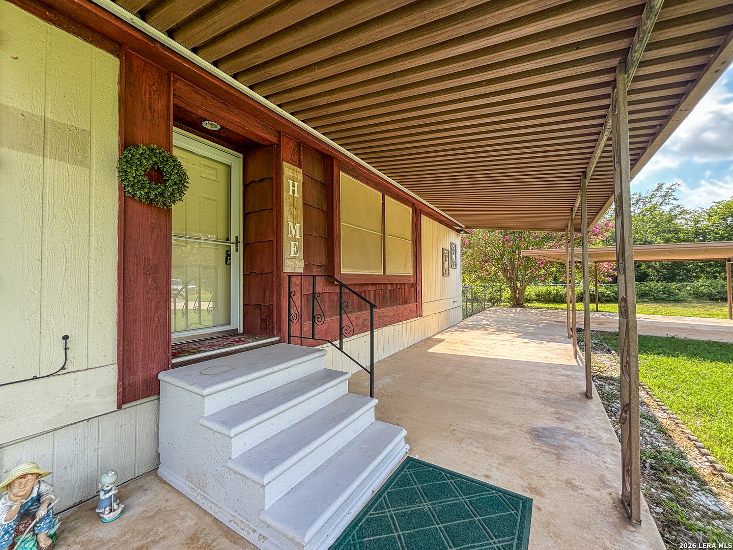 main property photo 33