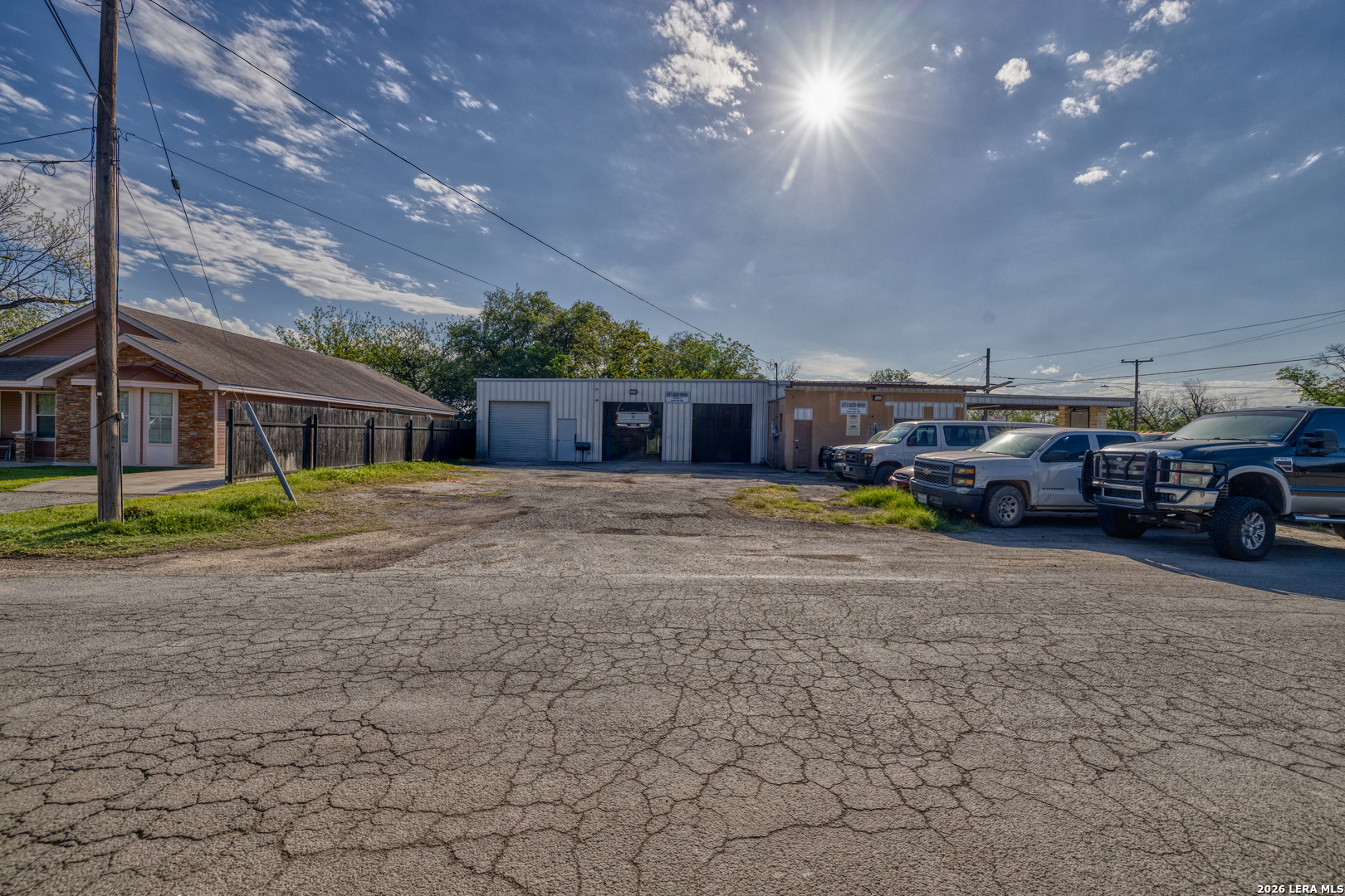 main property photo 24