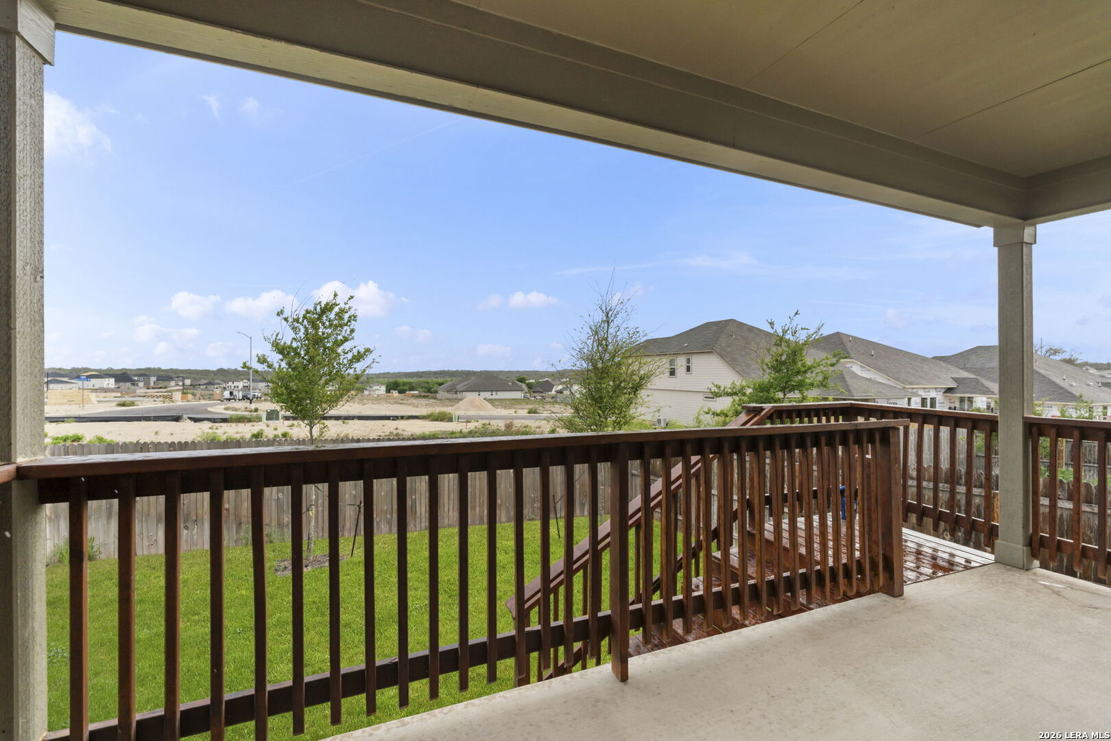 main property photo 28