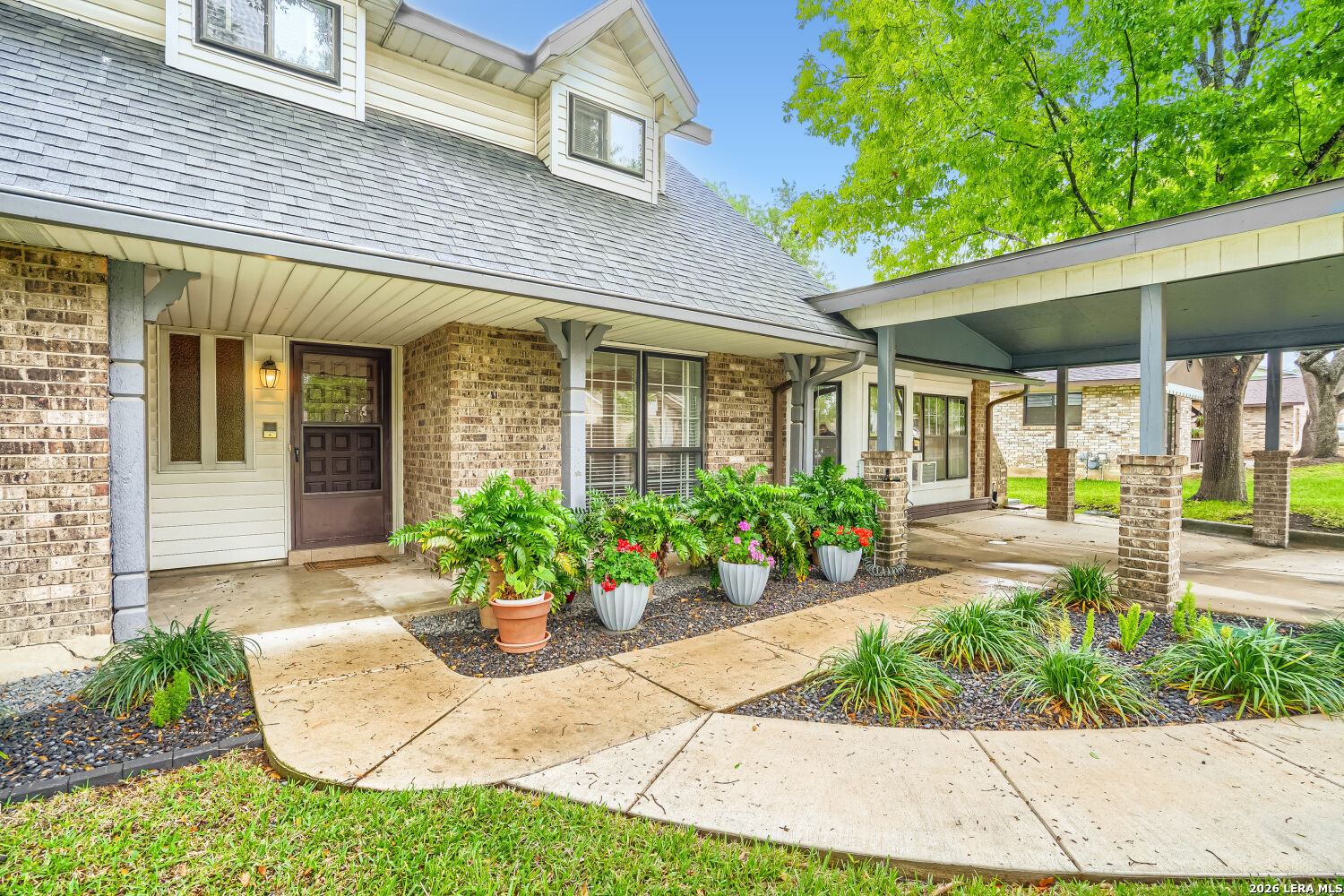 property viewer photo 1