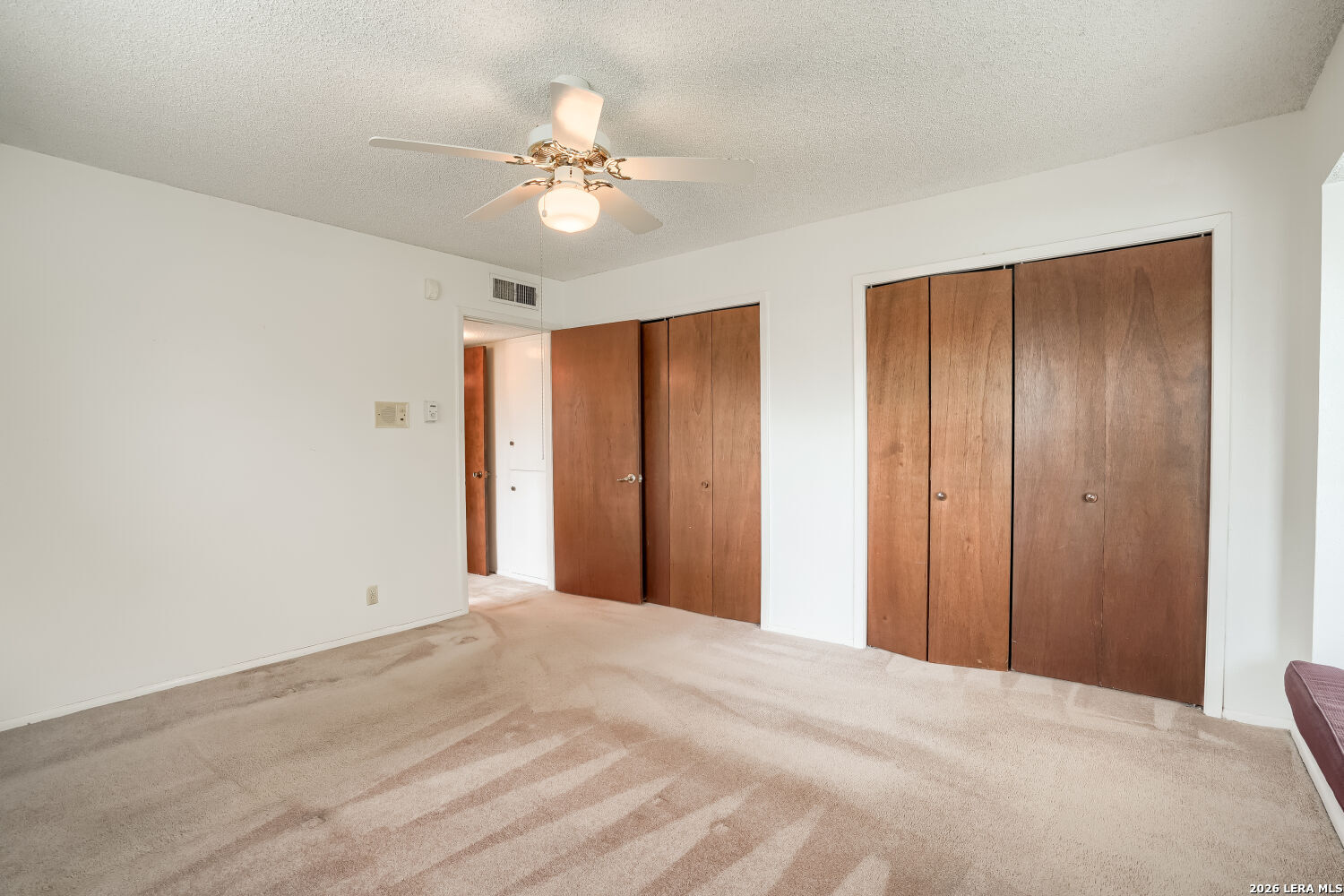 property viewer photo 15