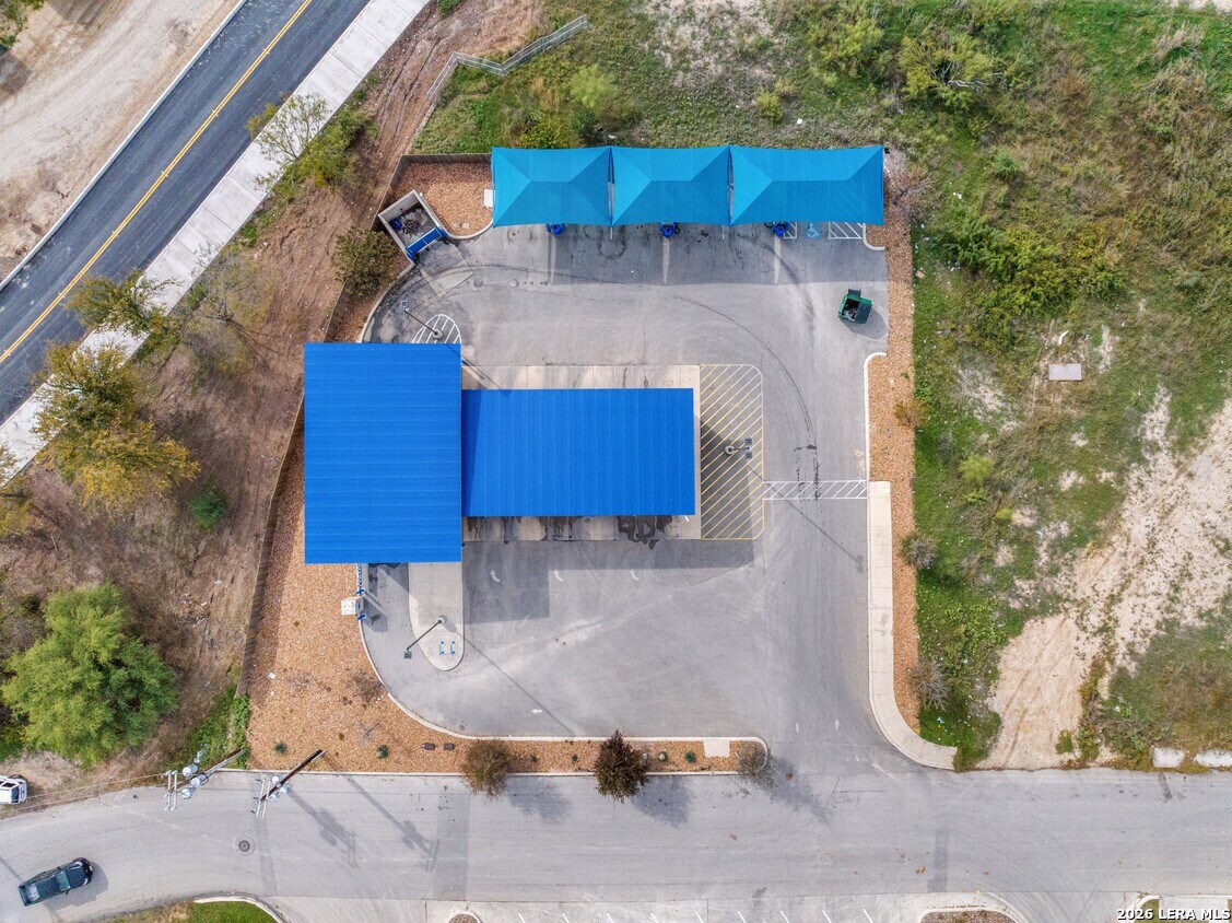 main property photo 12