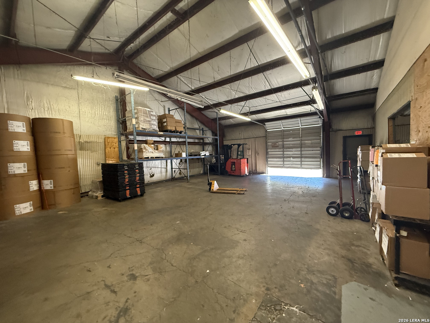 main property photo 15