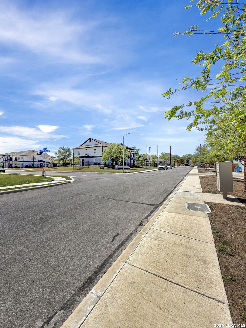 main property photo 41