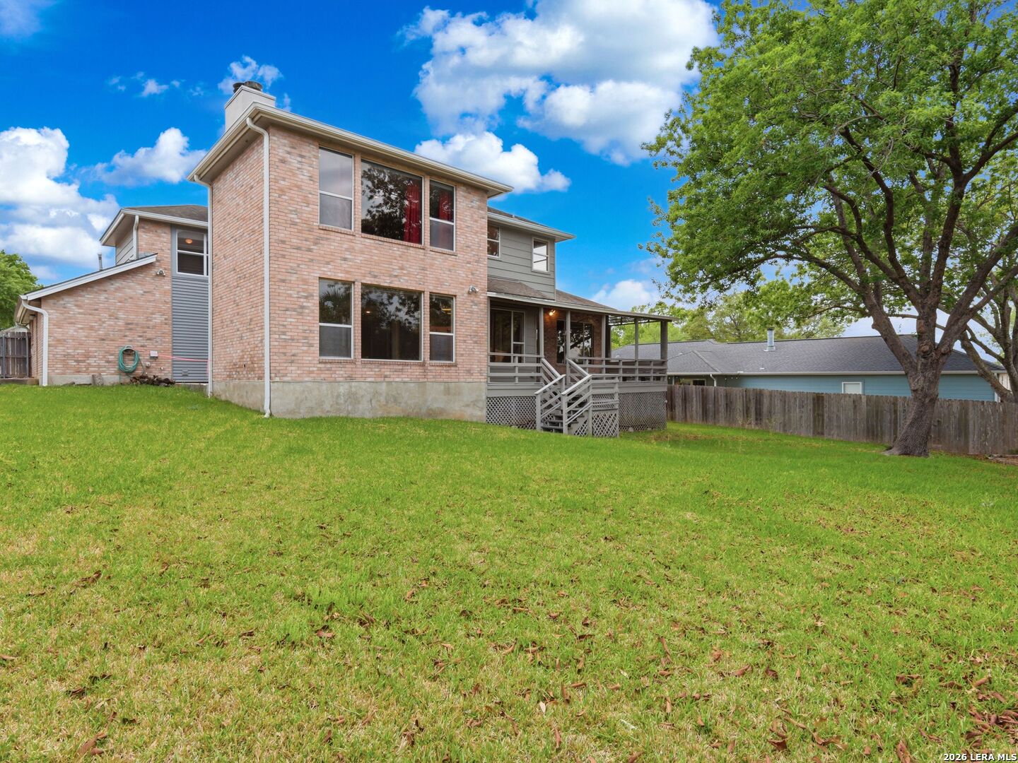 main property photo 30