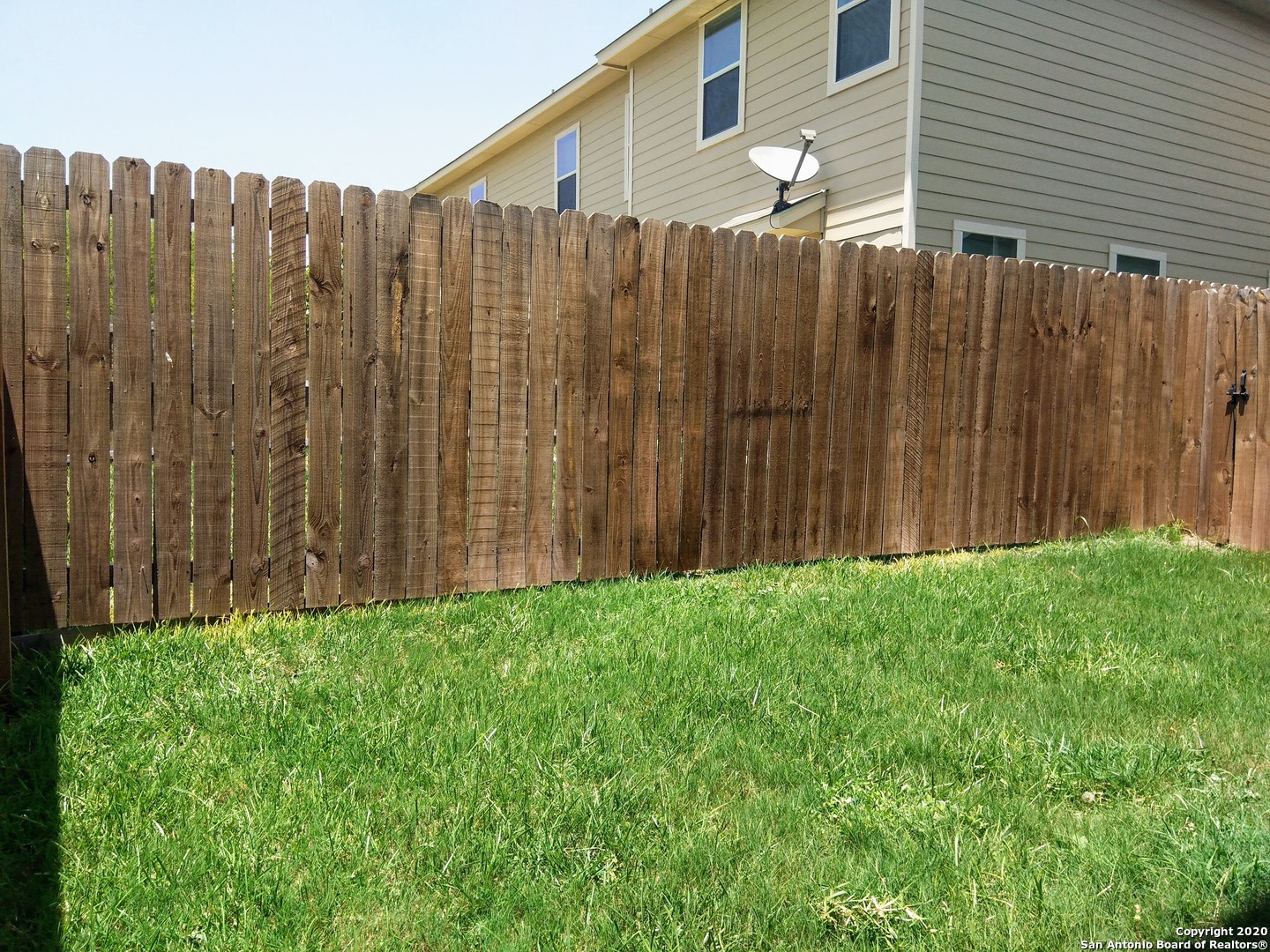 main property photo 41