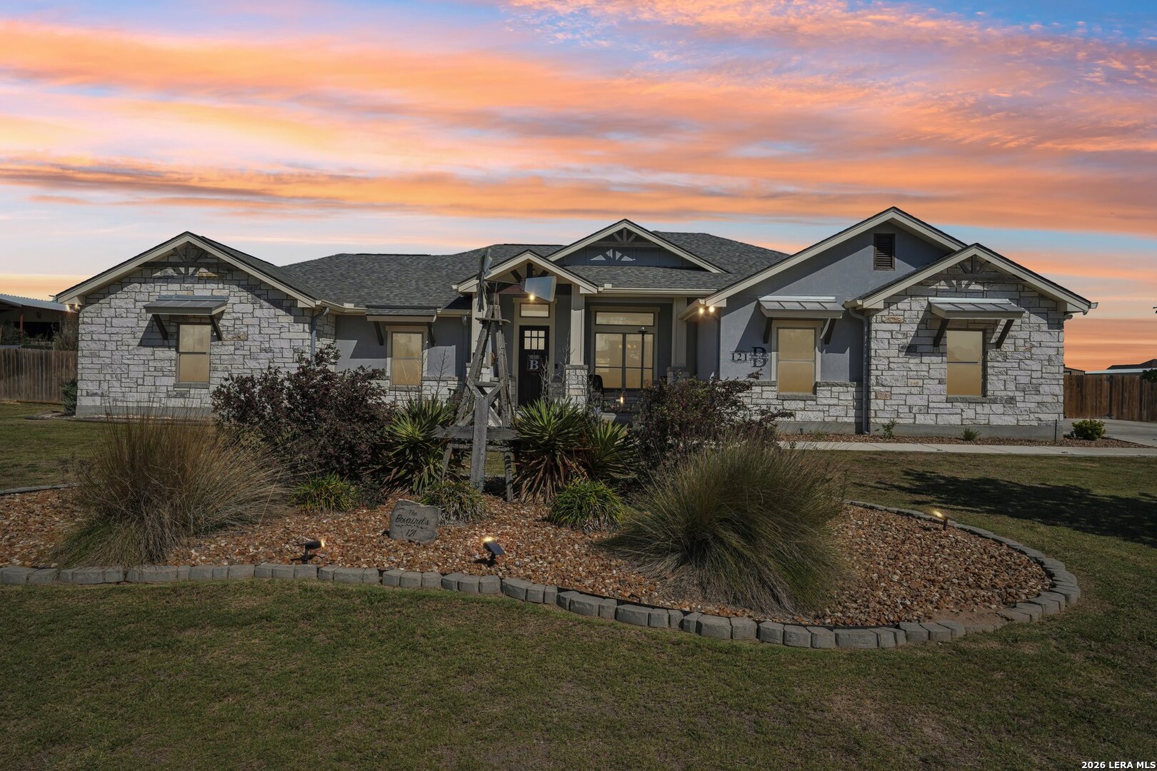 main property photo 41