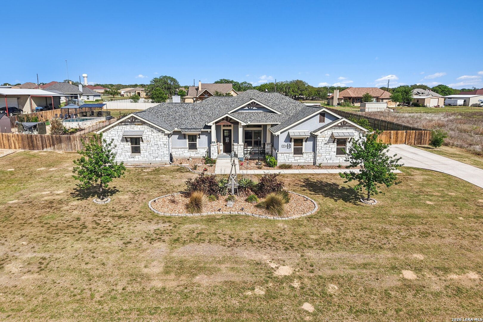 main property photo 43