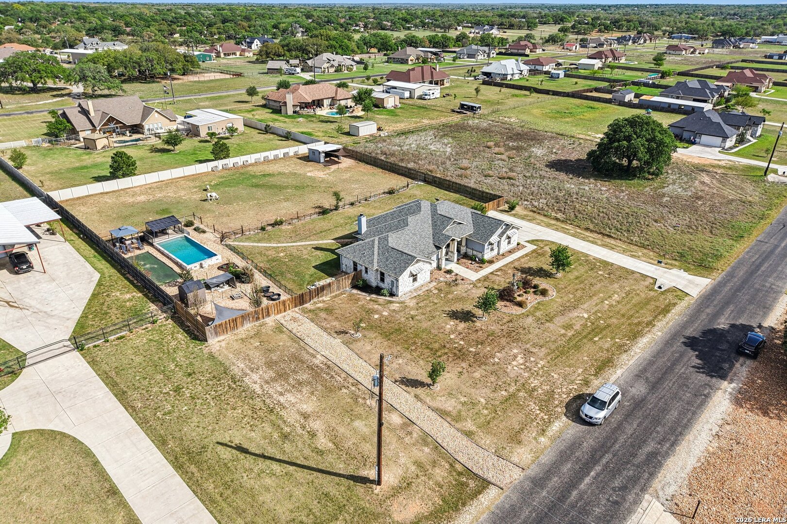 main property photo 46