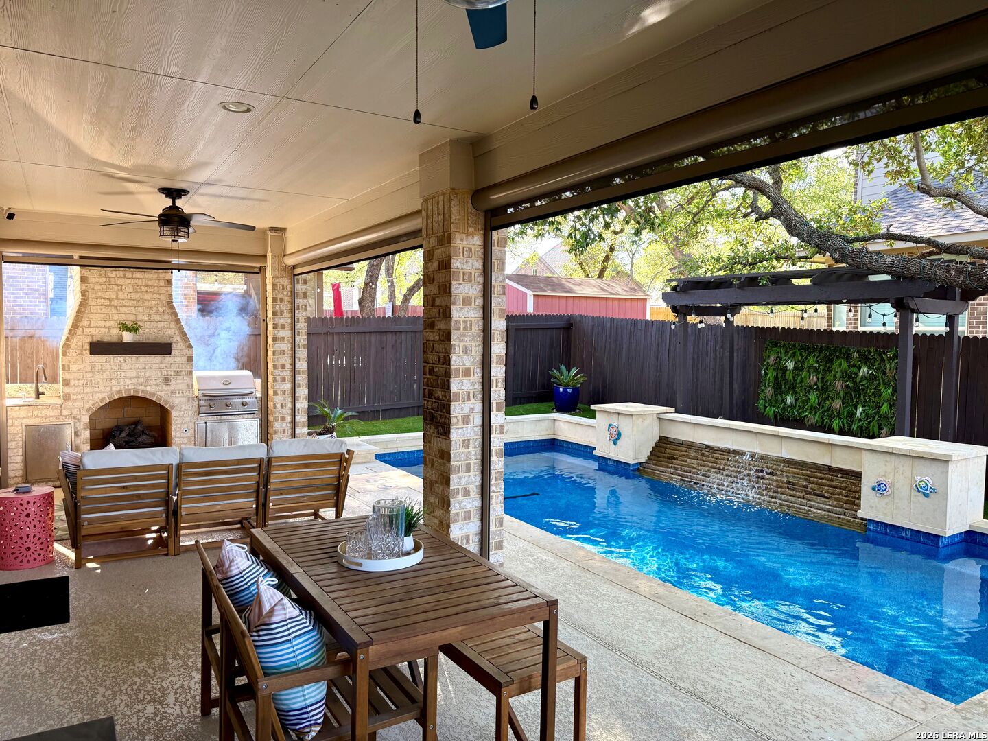 main property photo 41
