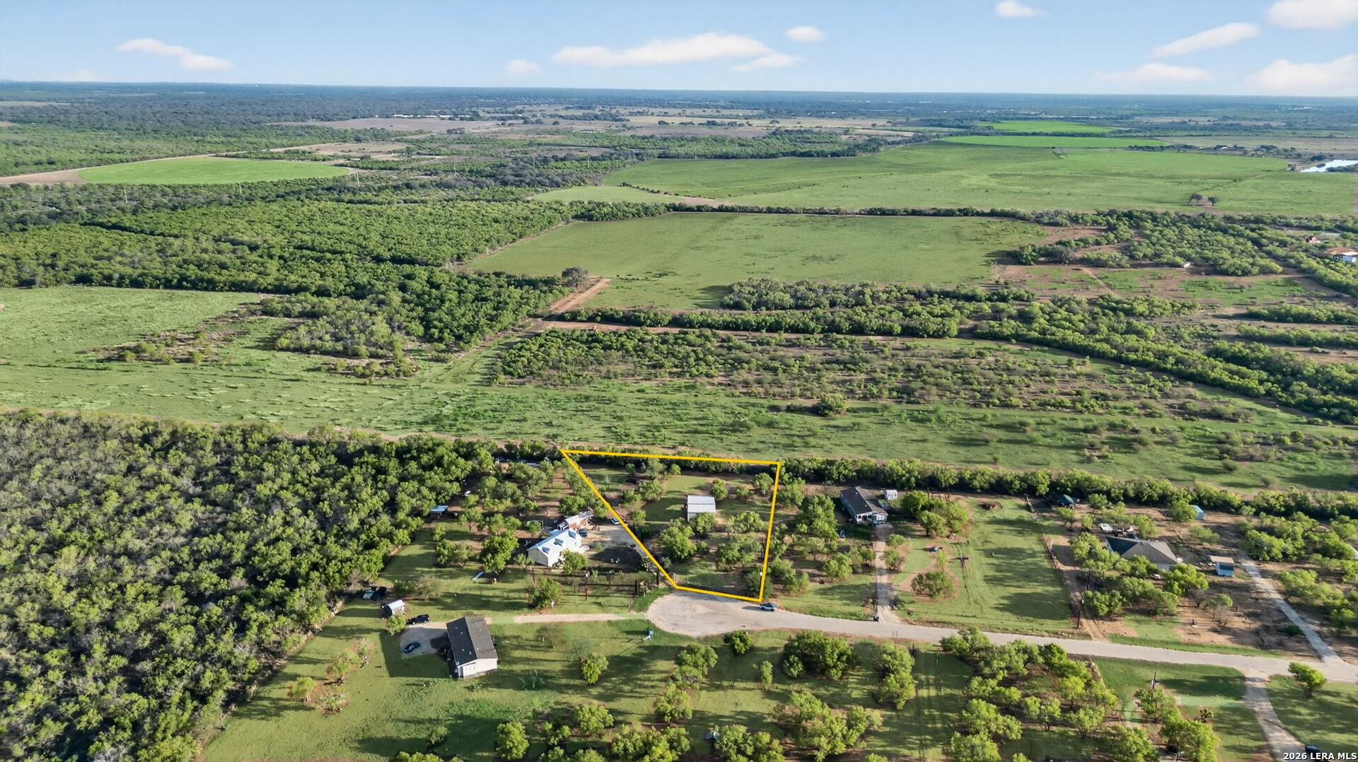 main property photo 32