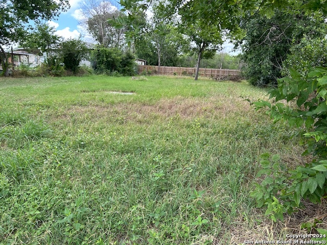 main property photo 12