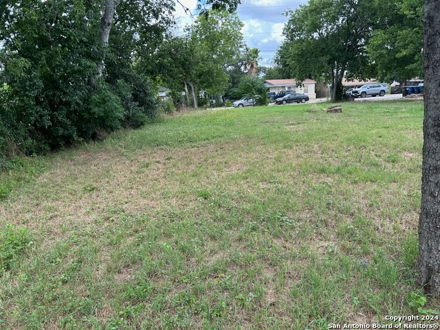 main property photo 4
