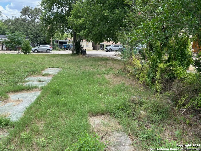 main property photo 8