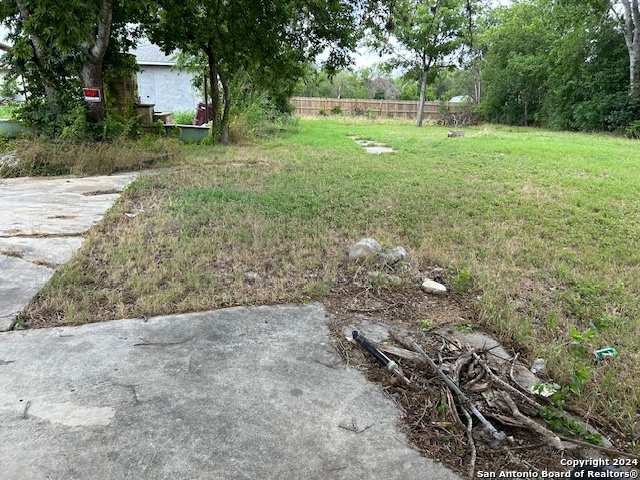 main property photo 9